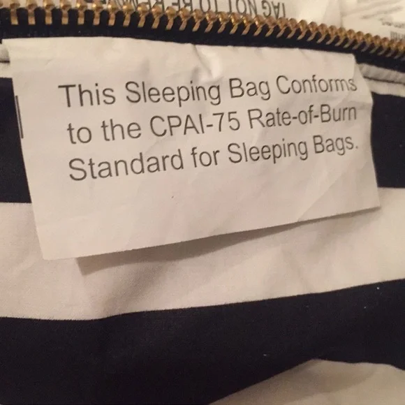 Pottery Barn Teen Emily Meritt Bed of Roses Black white stripe sleeping bag NEW - Picture 14 of 14